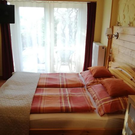 Virag Apartmanhaz Sopron Extérieur photo