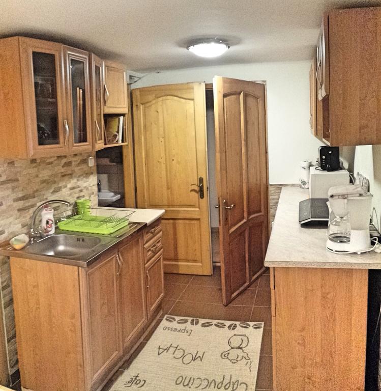 Virag Apartmanhaz Sopron Extérieur photo