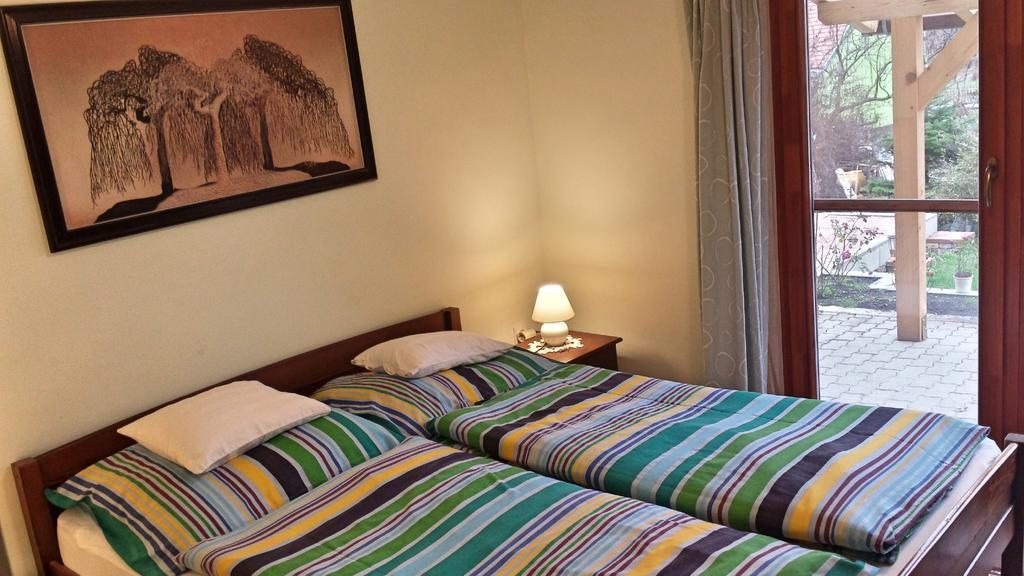 Virag Apartmanhaz Sopron Extérieur photo