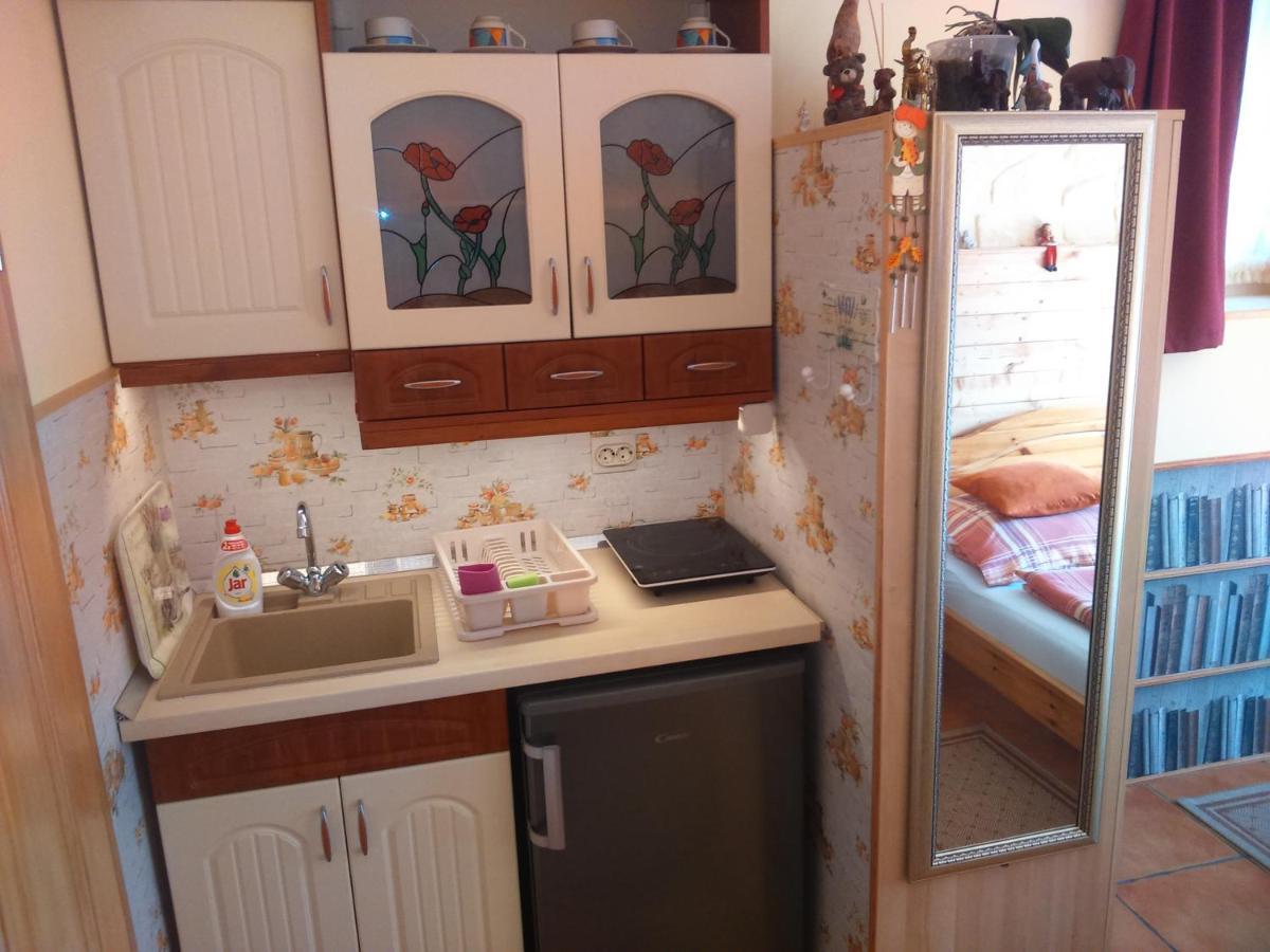 Virag Apartmanhaz Sopron Extérieur photo